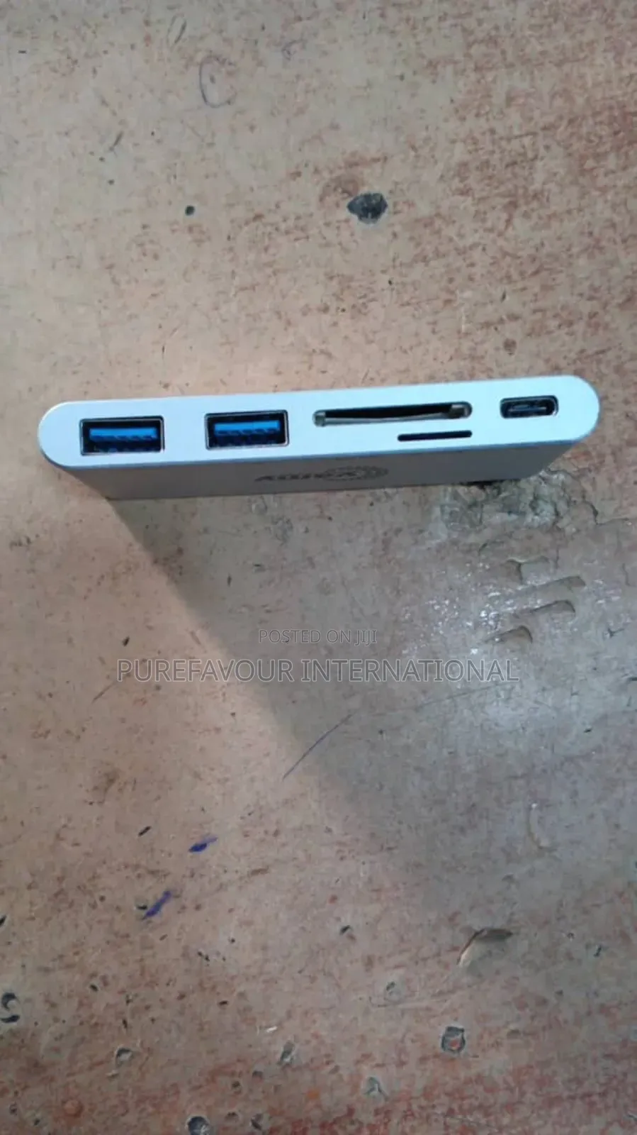 Tokunbo Yamy 5-in-1 Usb-C Multi Hub Adapter With Power Delivery