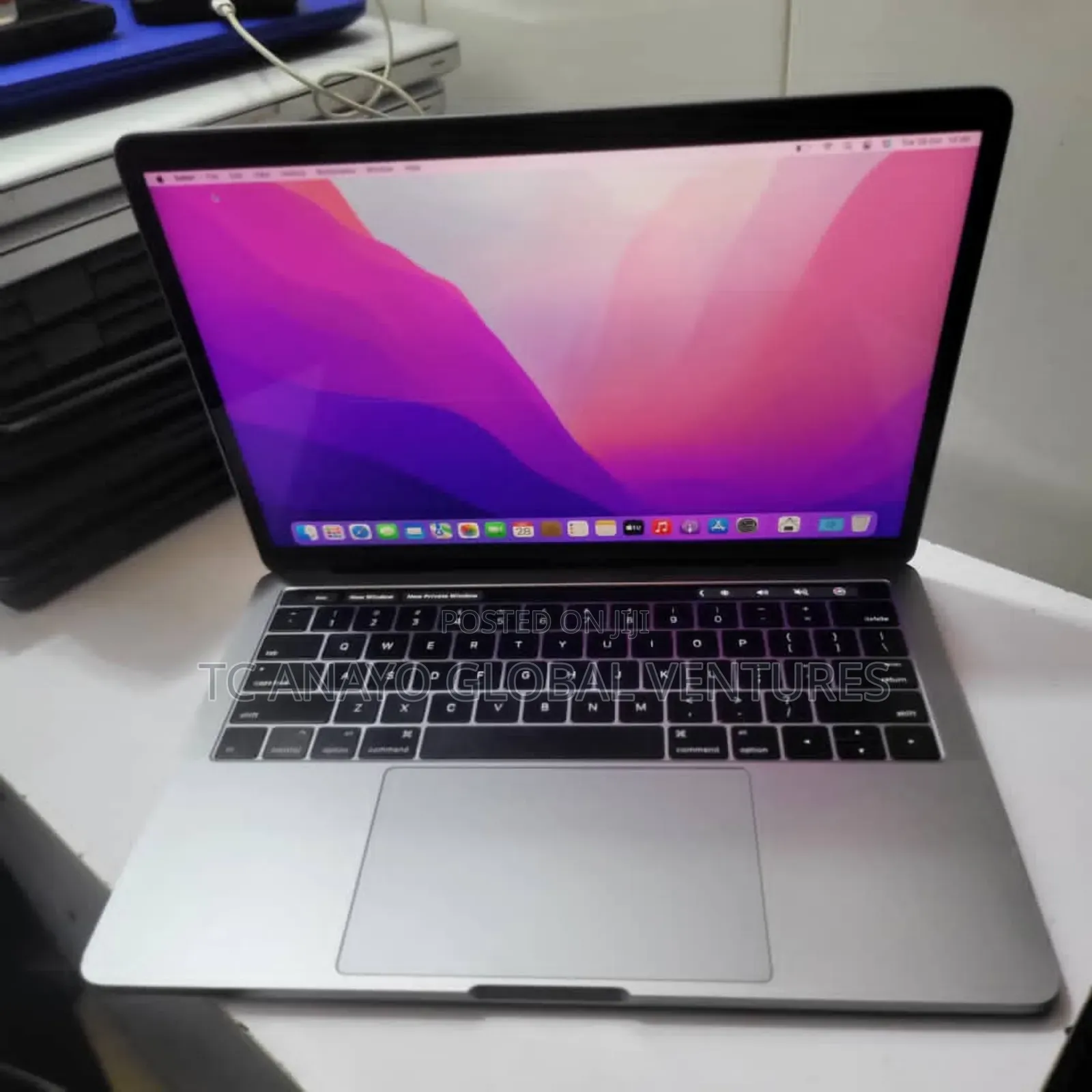 Laptop Apple MacBook Pro 2016 8GB Intel Core I5 SSD 256GB