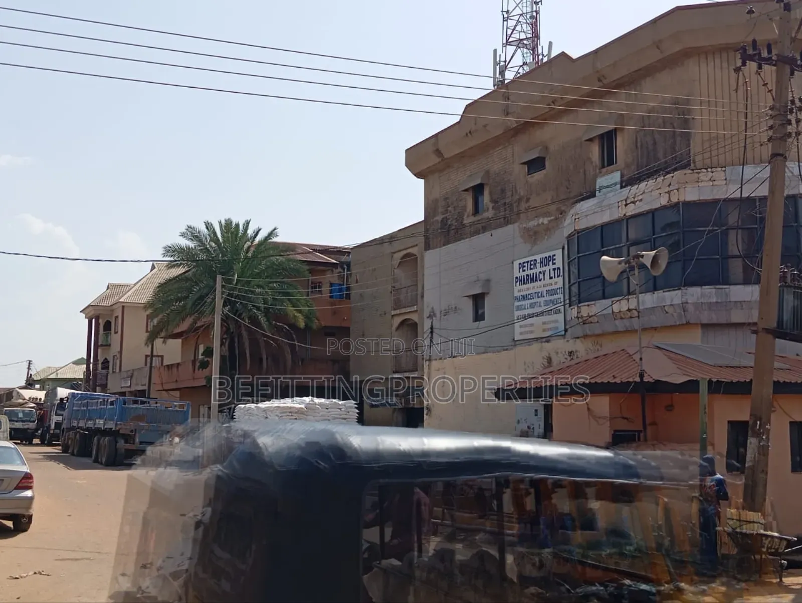 Strategic Commercial Property in Kaduna North for Dale