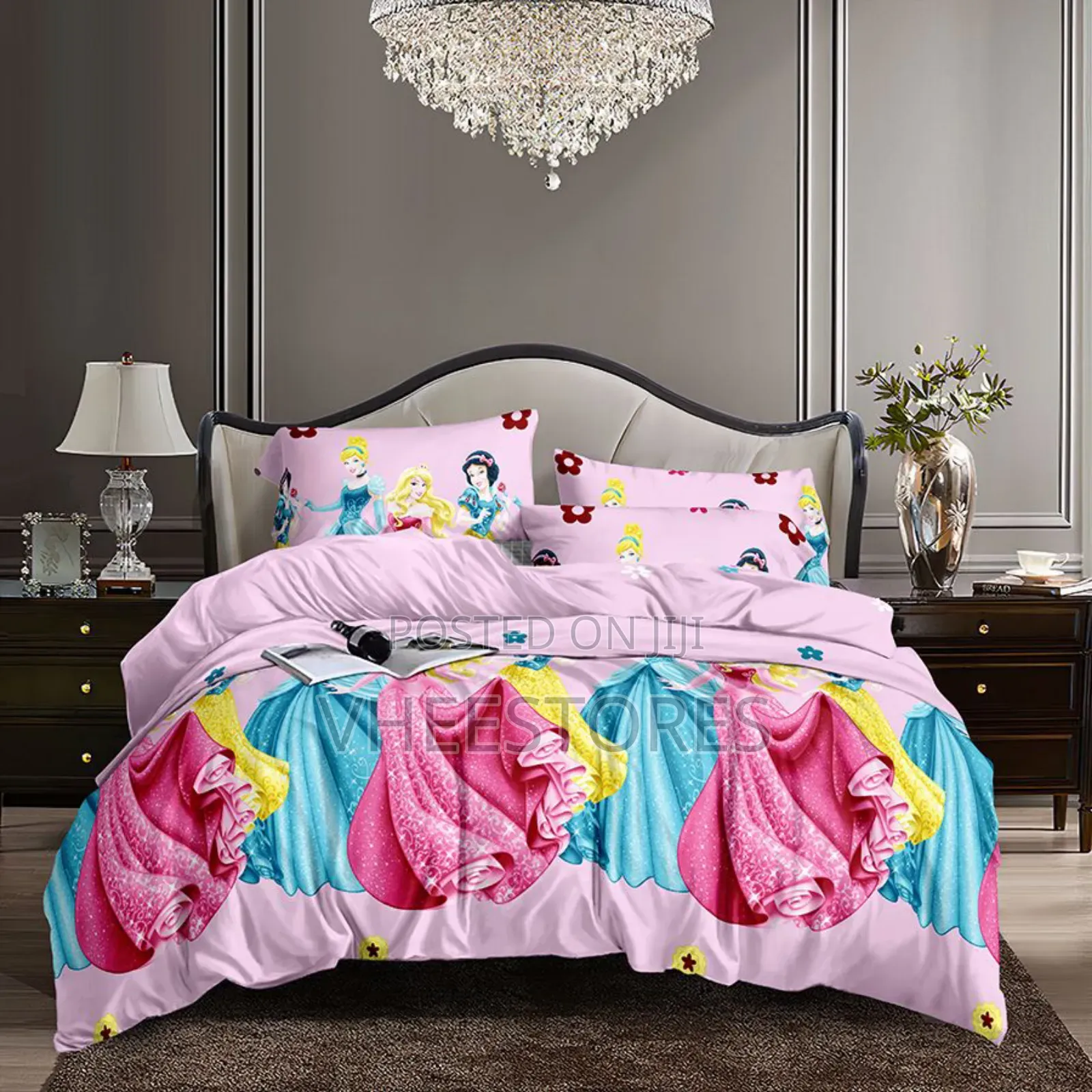 Female Cartoon Character Bedding for Kids