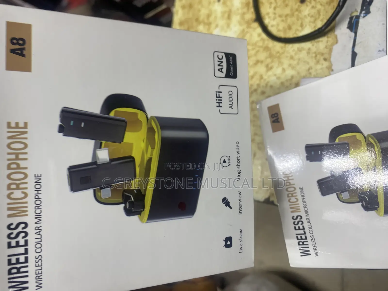 Wireless Collar Microphone A8 Model