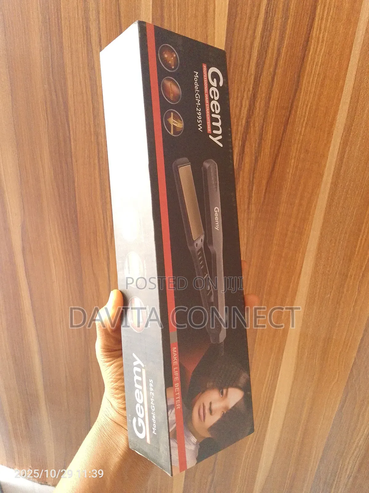 Geemy Gm-2995 Professional Hair Straightener Fast Heat