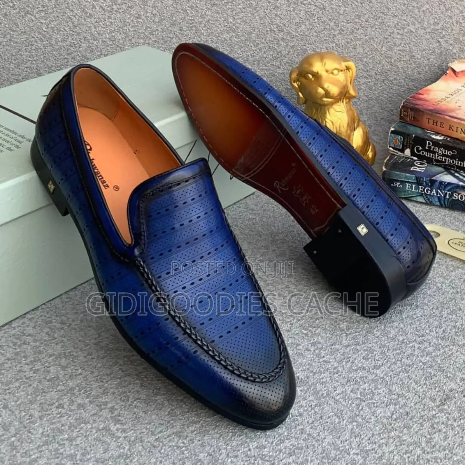 Richwanaz Loafers