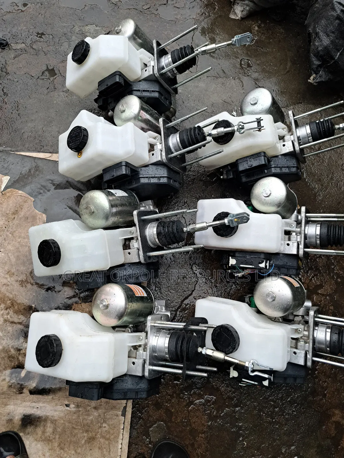 Toyota Land Cluster,Prado ,Lexus Gx470,460 ,570,Abs Pump