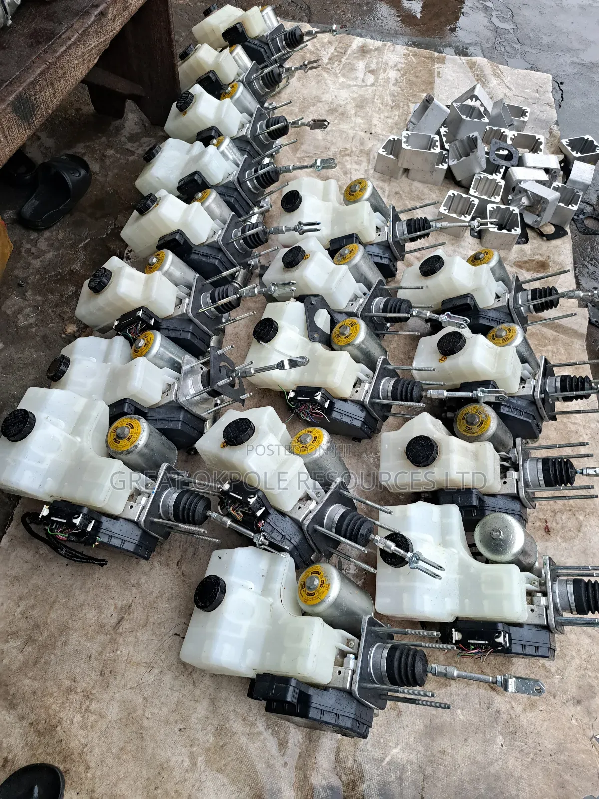 Toyota Land Cluster,Prado ,Lexus Gx470,460 ,570,Abs Pump