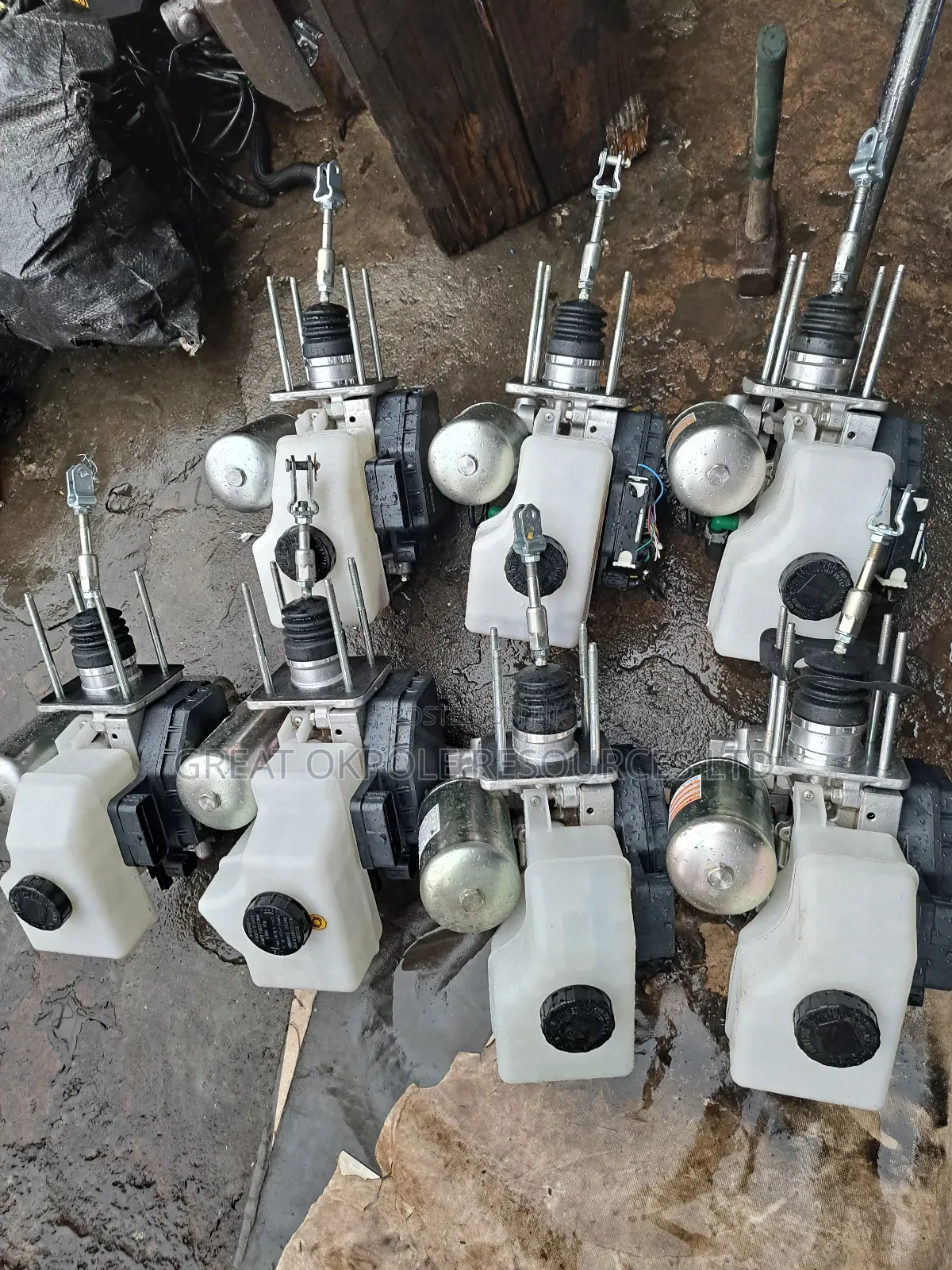 Toyota Land Cluster,Prado ,Lexus Gx470,460 ,570,Abs Pump