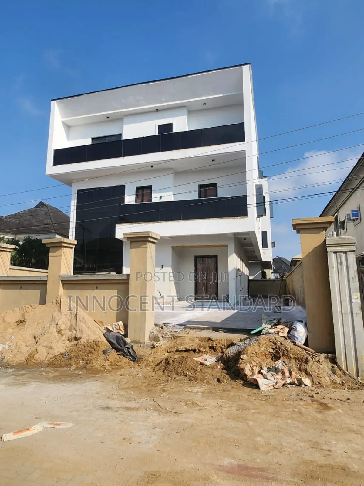 5bdrm Duplex in Opic, Isheri North for sale