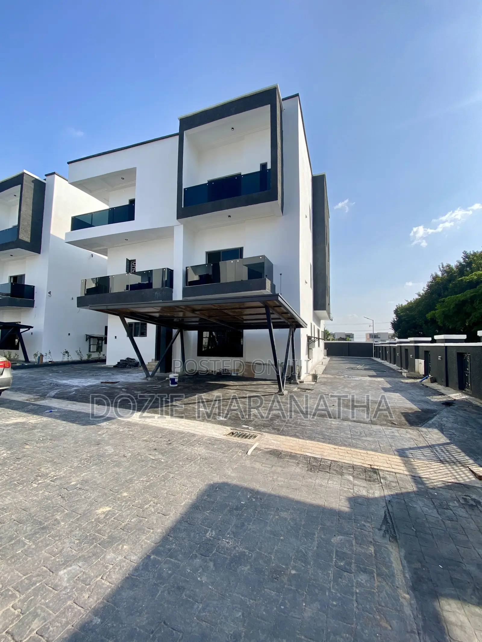 6bdrm Duplex in Katampe Extension for sale