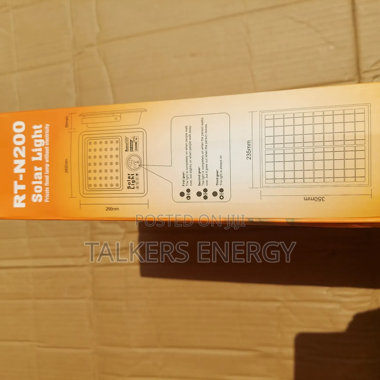 200w Waterproof Solar Light Rt-N200 for Compounds