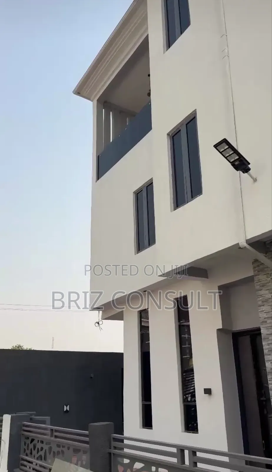 5 Bedroom Fully Detached
