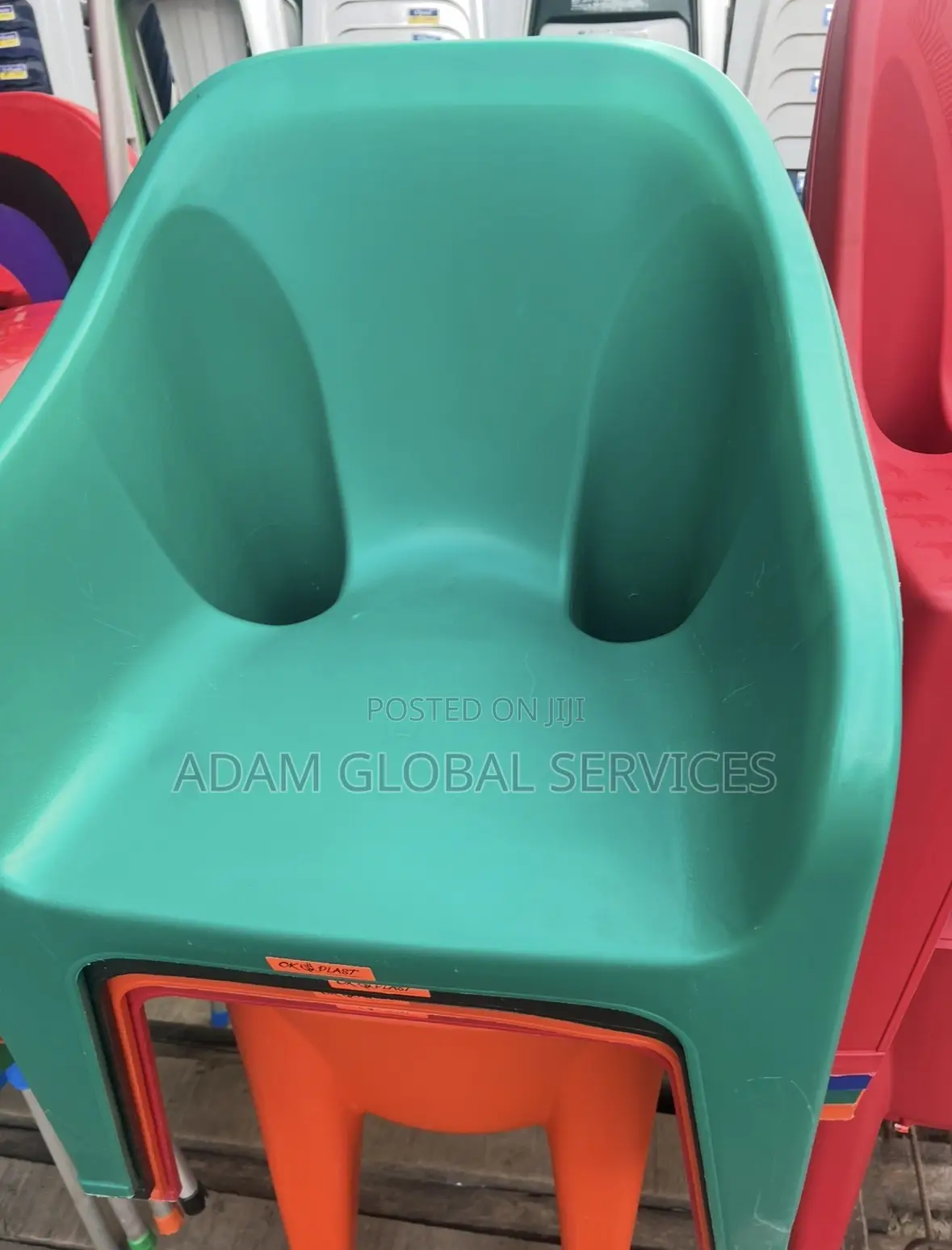 Armrest Plastic Chair For Home / Office