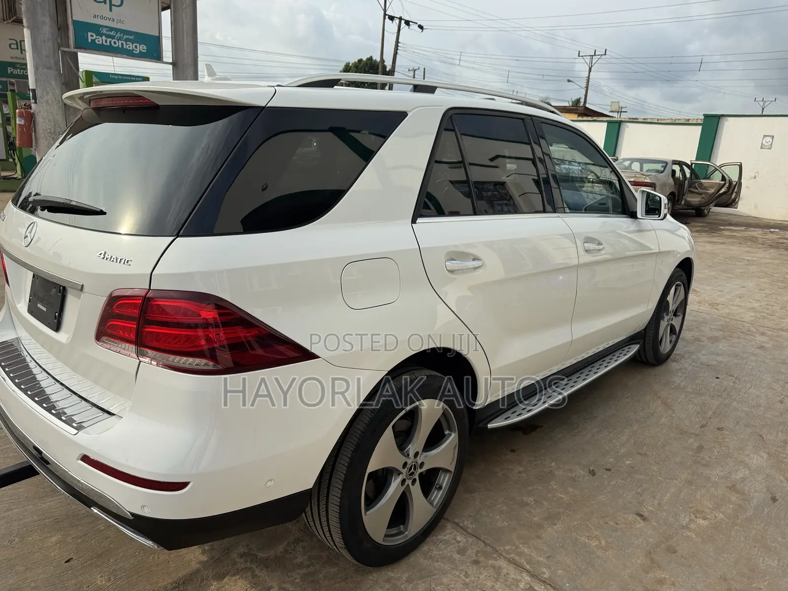 Mercedes-Benz GLE-Class GLE 350d 4MATIC 2017 White