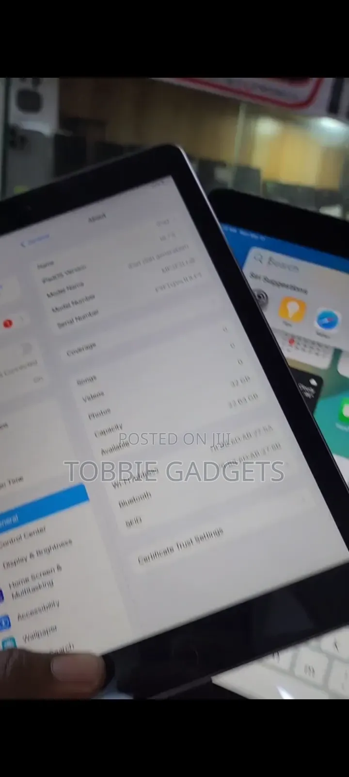 Apple iPad 9.7 32 GB Gray
