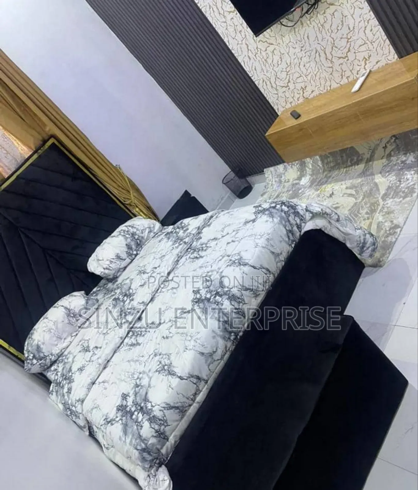 Furnished 1bdrm Apartment in Chevron for rent