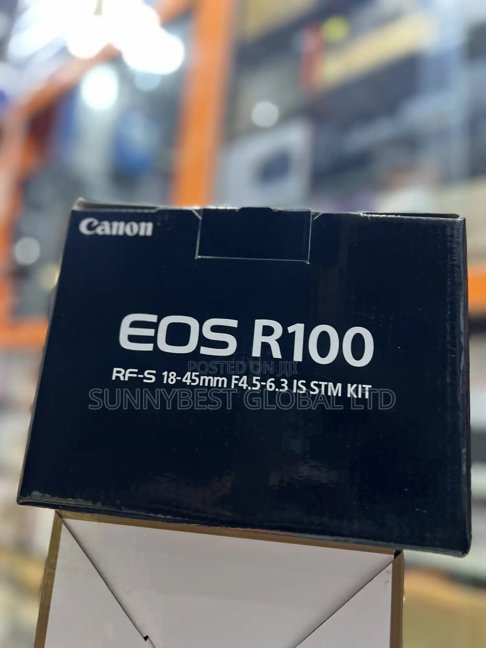 Canon R100