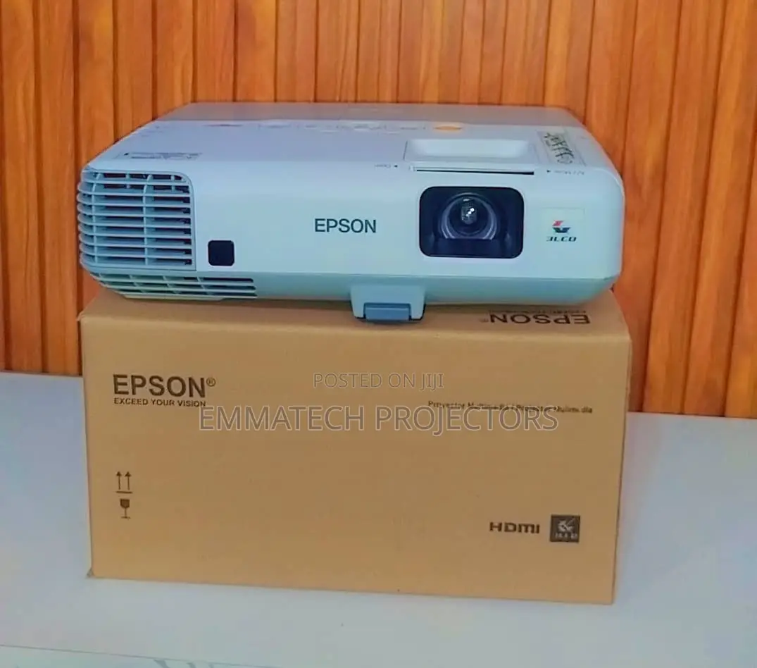 Brand New Epson Powerlite 935w Projector Bright ,Sharp & Reliable .