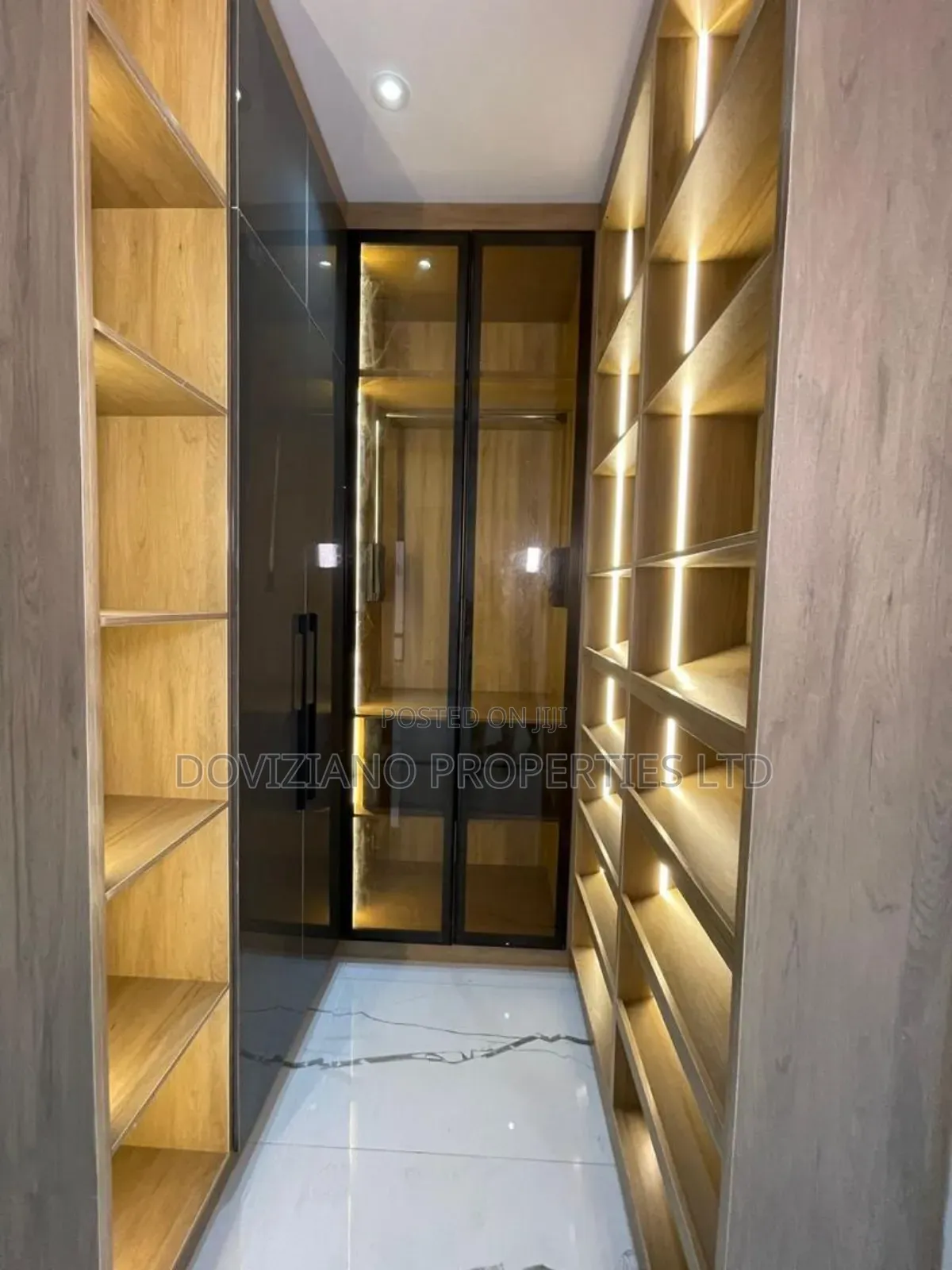 5bdrm Duplex in Ajah for sale
