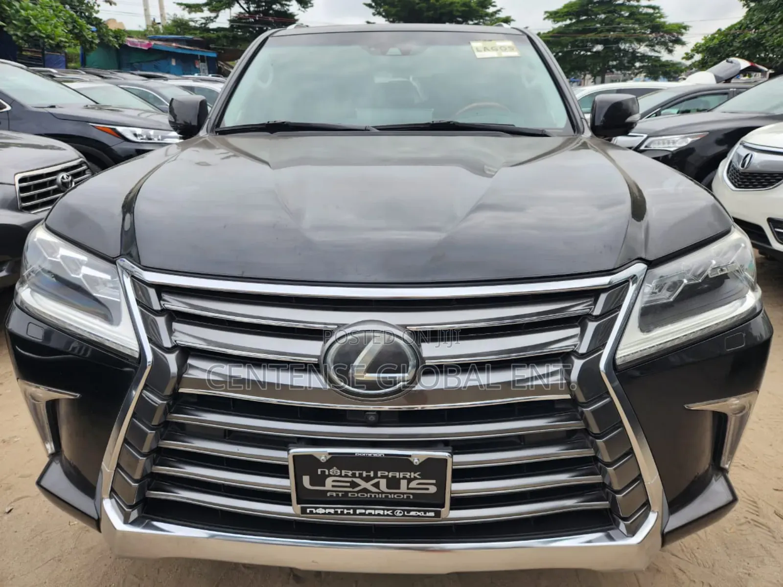 Lexus LX 570 (5 seats) AWD 2018 Black
