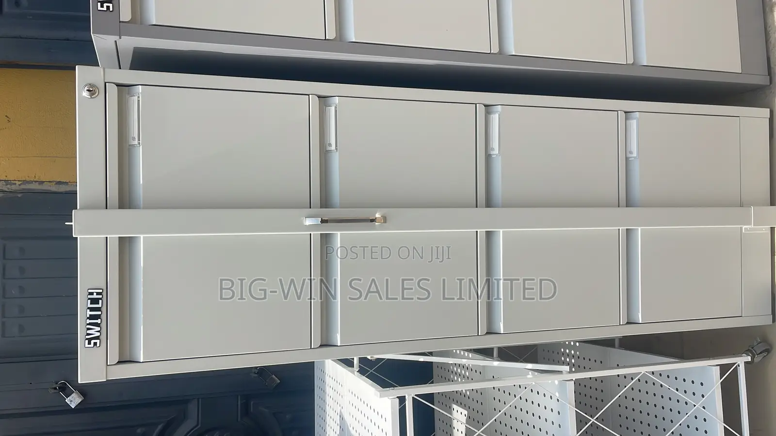 File Cabinet With Lockable Bar