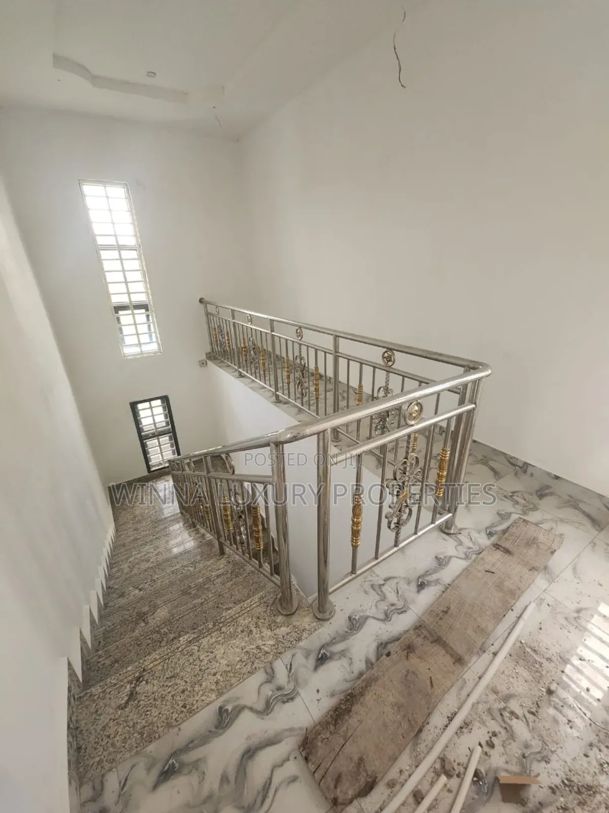 4bdrm Duplex in Gold City, Lugbe District for sale