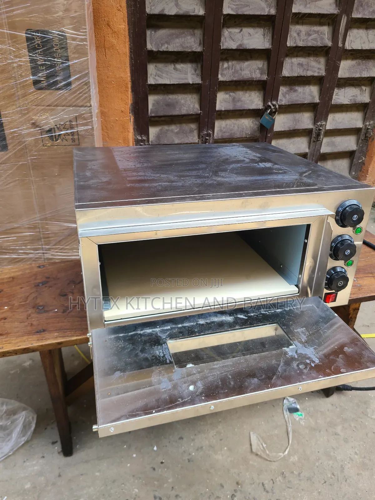Single Deck Electric Pizza Oven