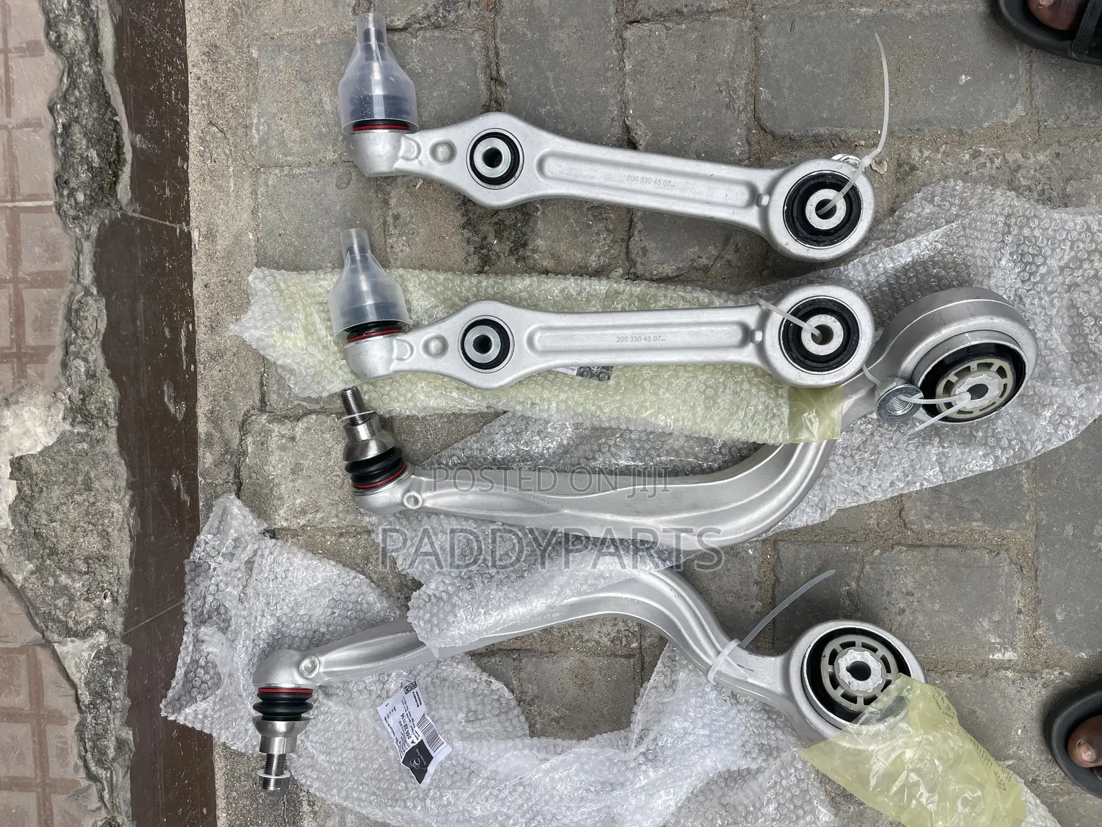 Mercedes Benz Glc300 Lower Control Arm