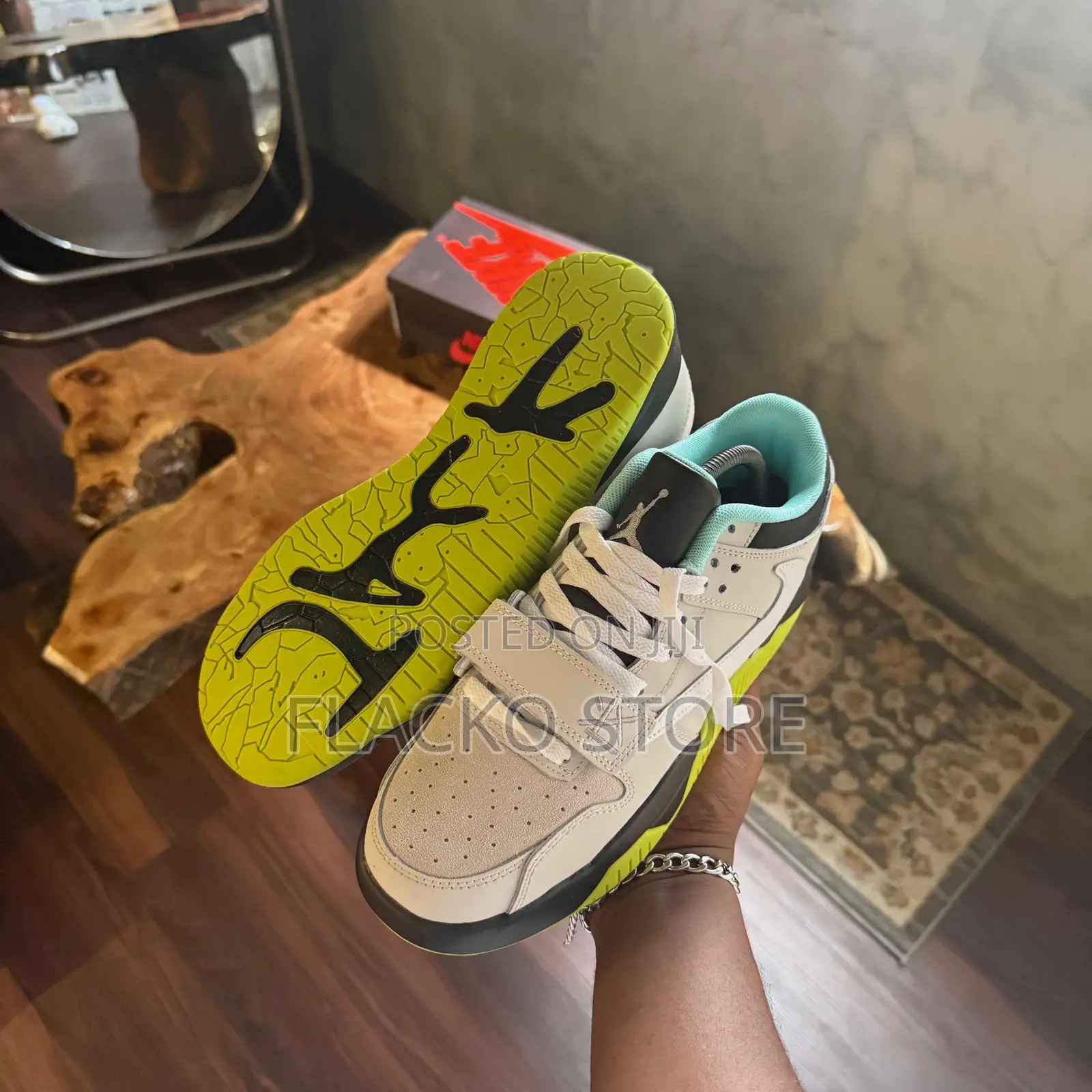 Original Travis Scott X Jumpman Cactus Jack Reverse Bright Sneakers