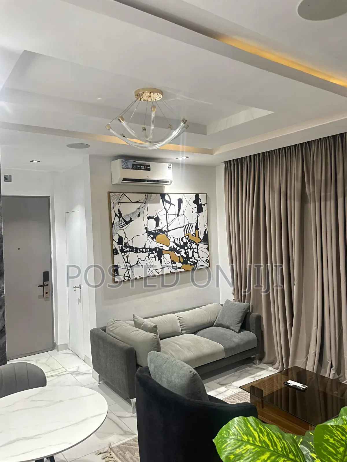 Monthly Stay | 1 Bed in Ikoyi With Ps5 Massage Chair