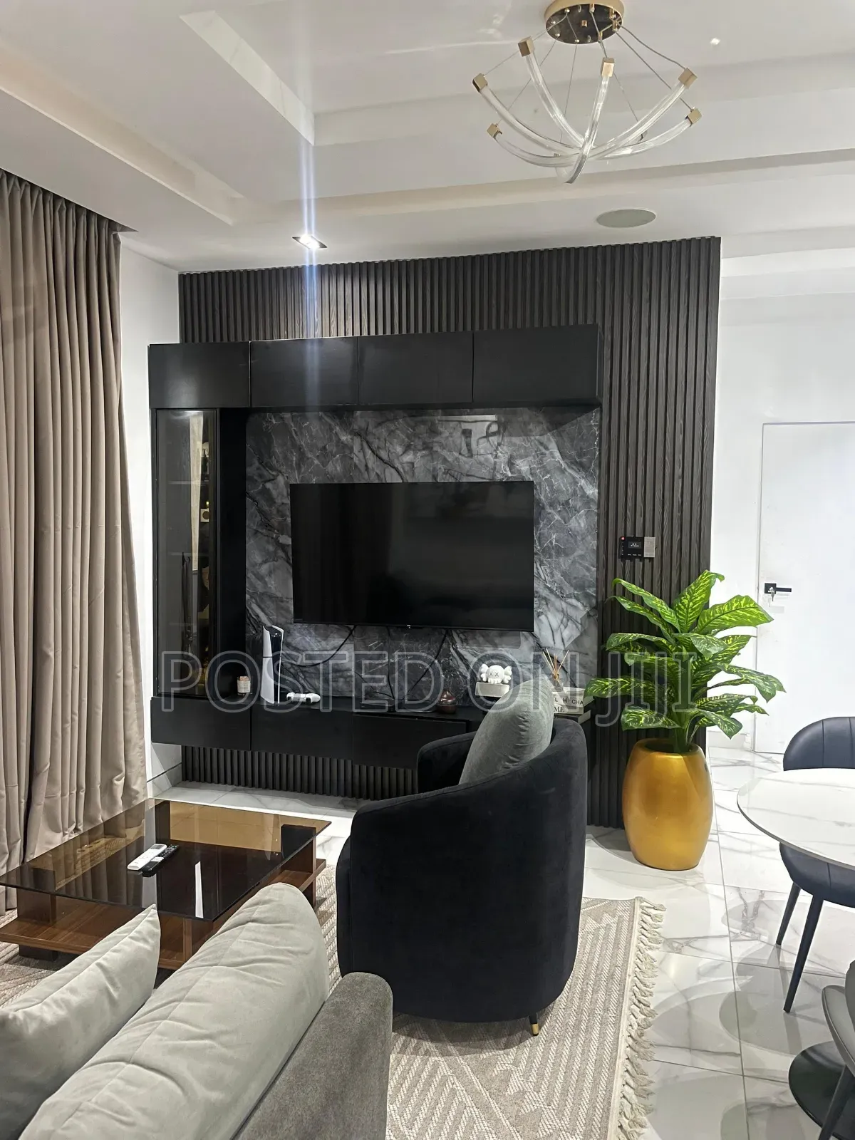 Monthly Stay | 1 Bed in Ikoyi With Ps5 Massage Chair