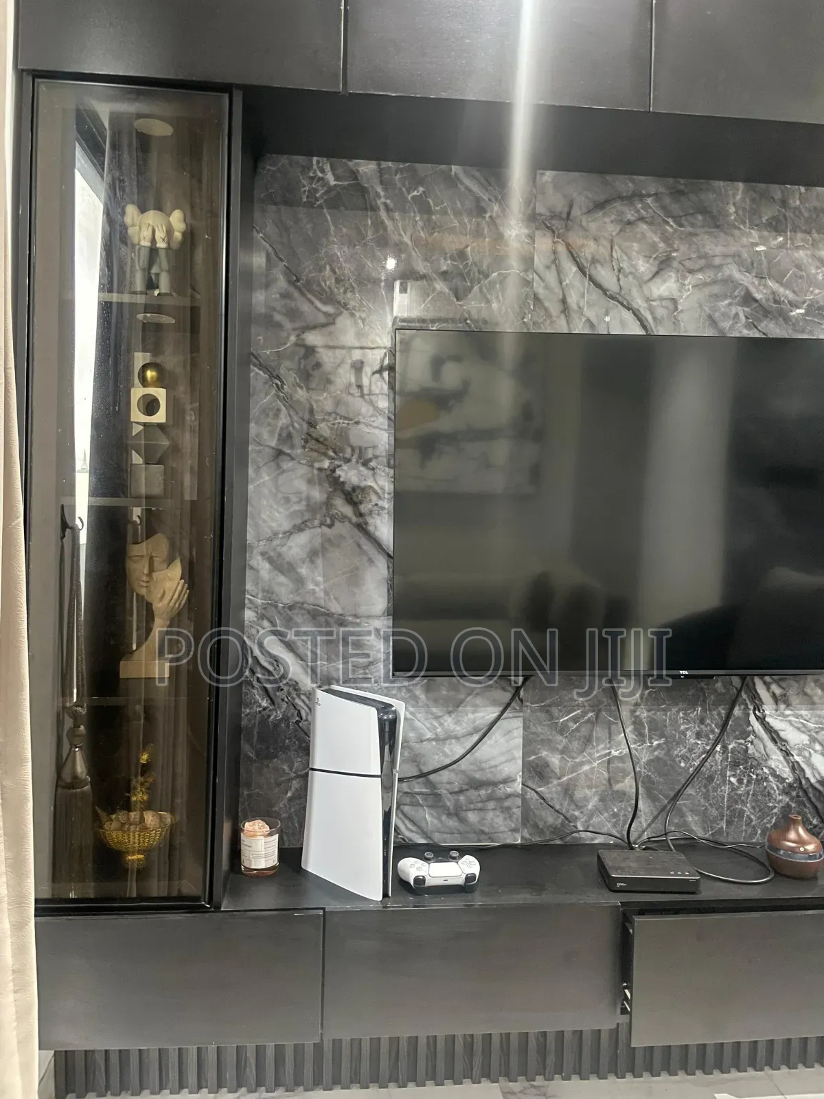Monthly Stay | 1 Bed in Ikoyi With Ps5 Massage Chair