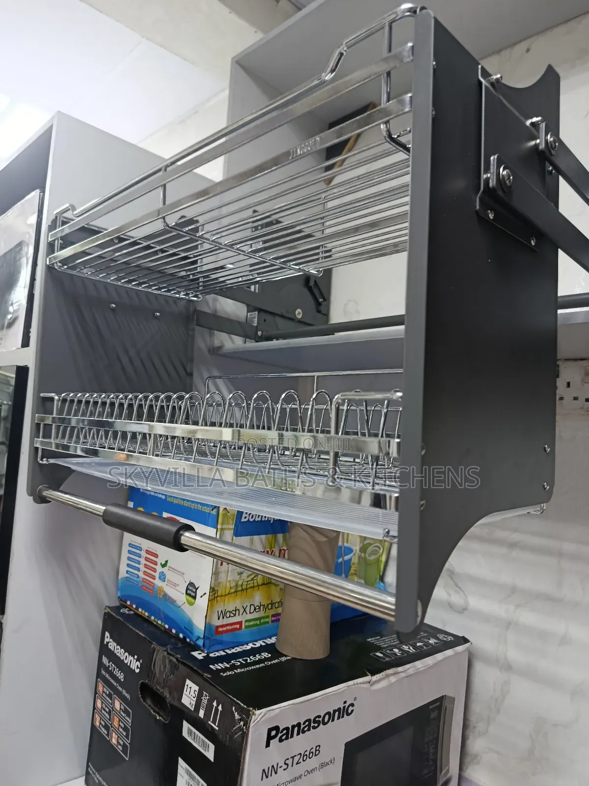 Pull Out Plate Rack