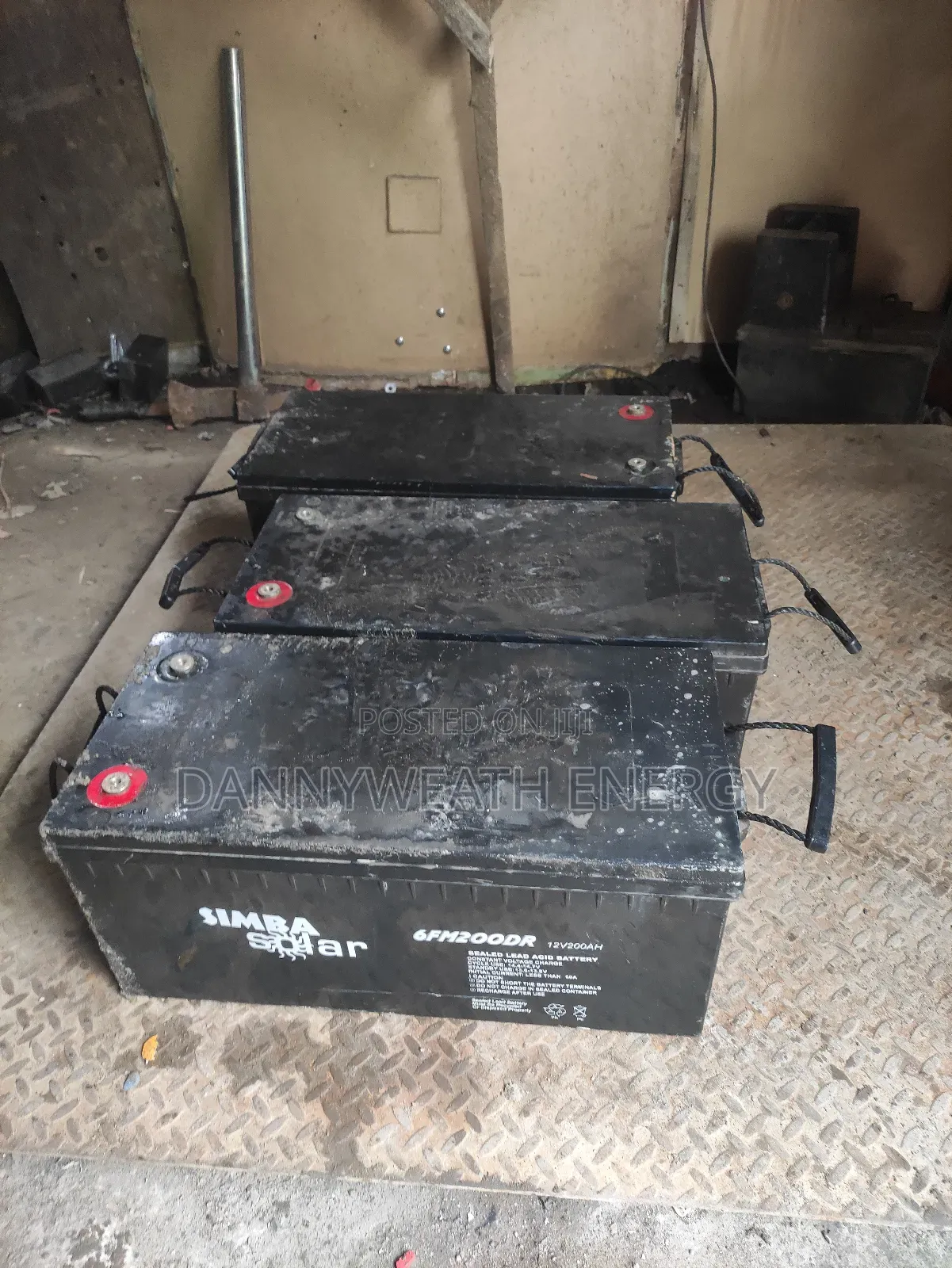 Sell Out Your Weak Inverter and Solar Battery at Affordable Price