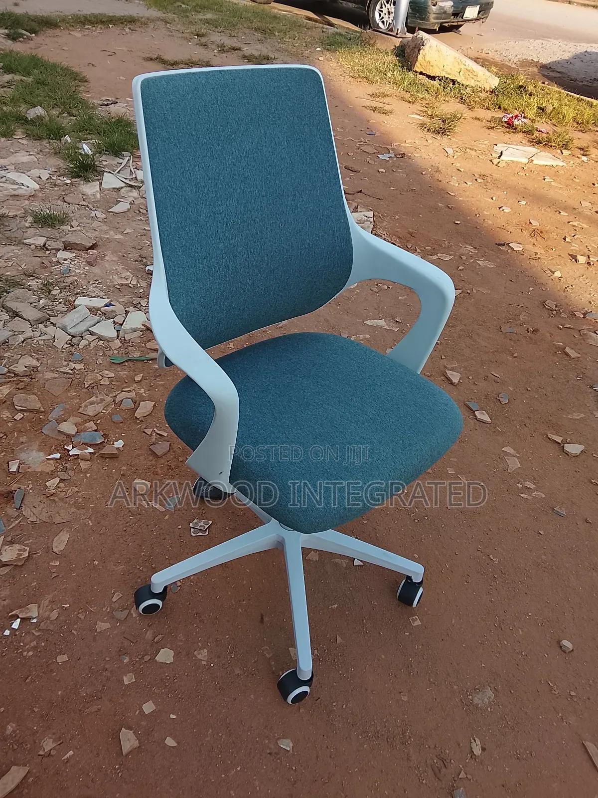 Height Adjustable Work / Reading Fabric Chair