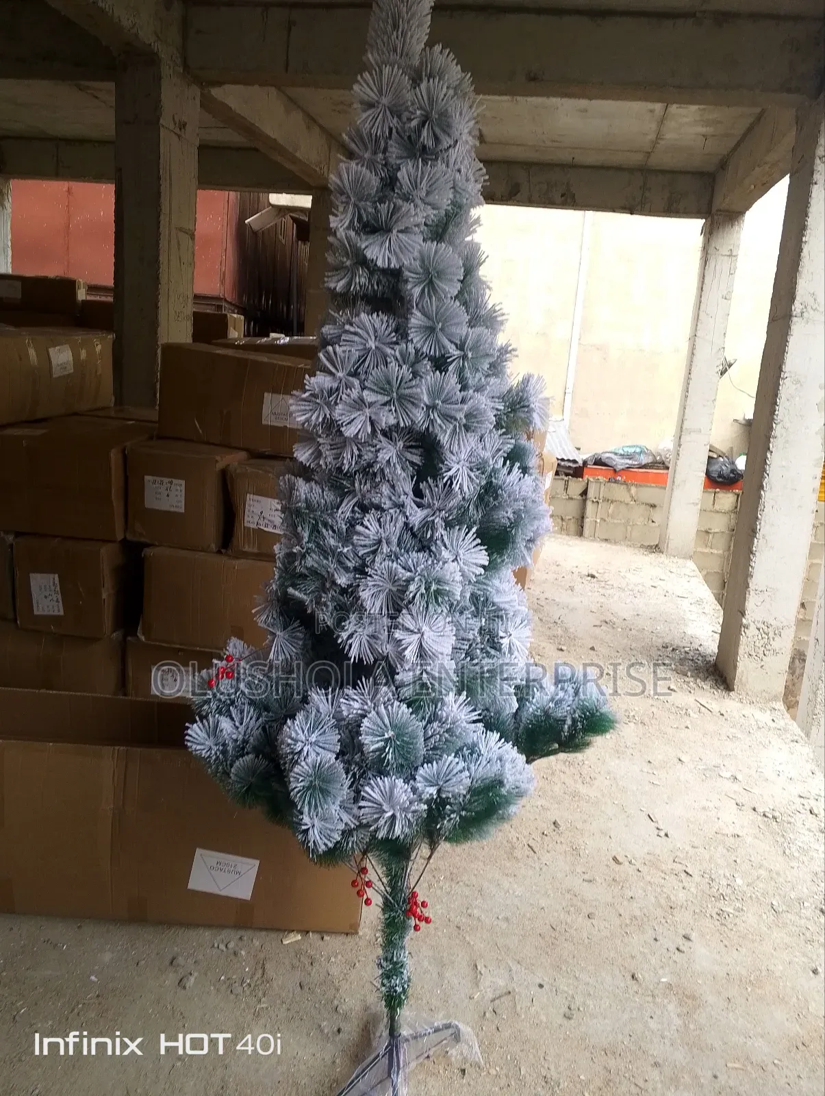 Full Snow Christmas Tree