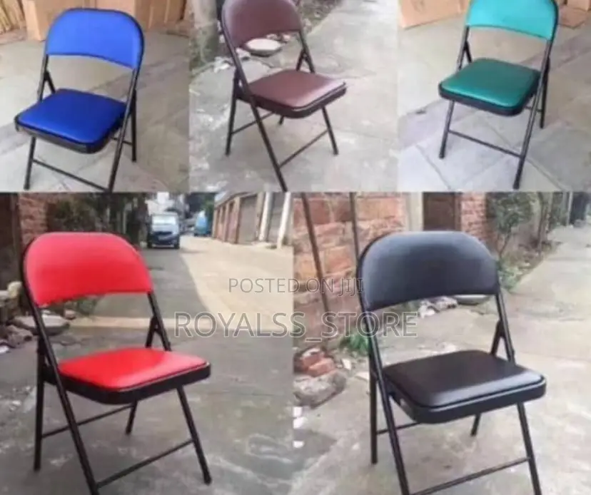 Foldable Metal Chair With Foam Padding