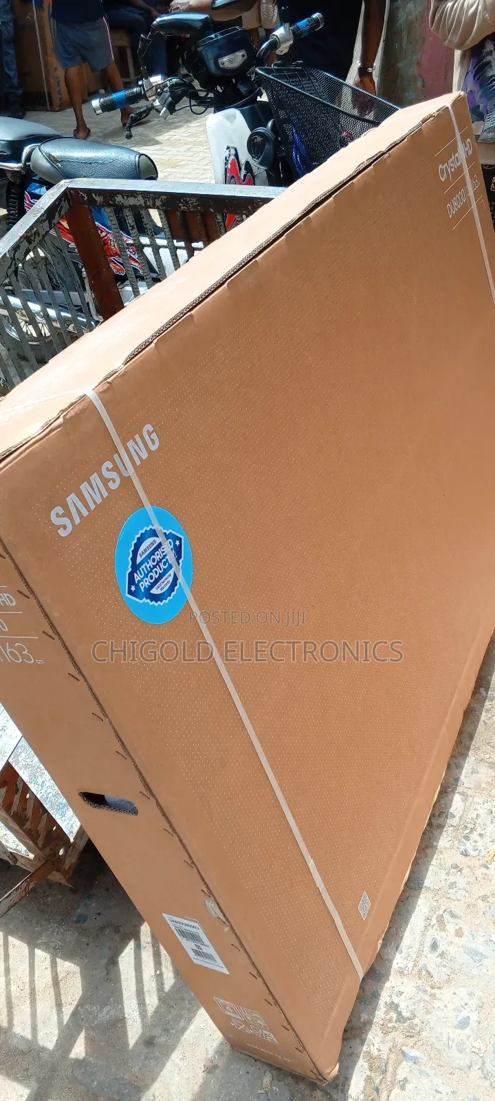Samsung Smart 75 Inches Tv