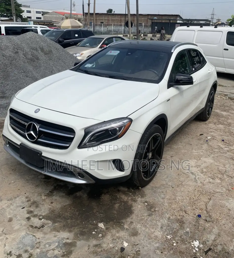 Mercedes-Benz GLA 250 2016 White