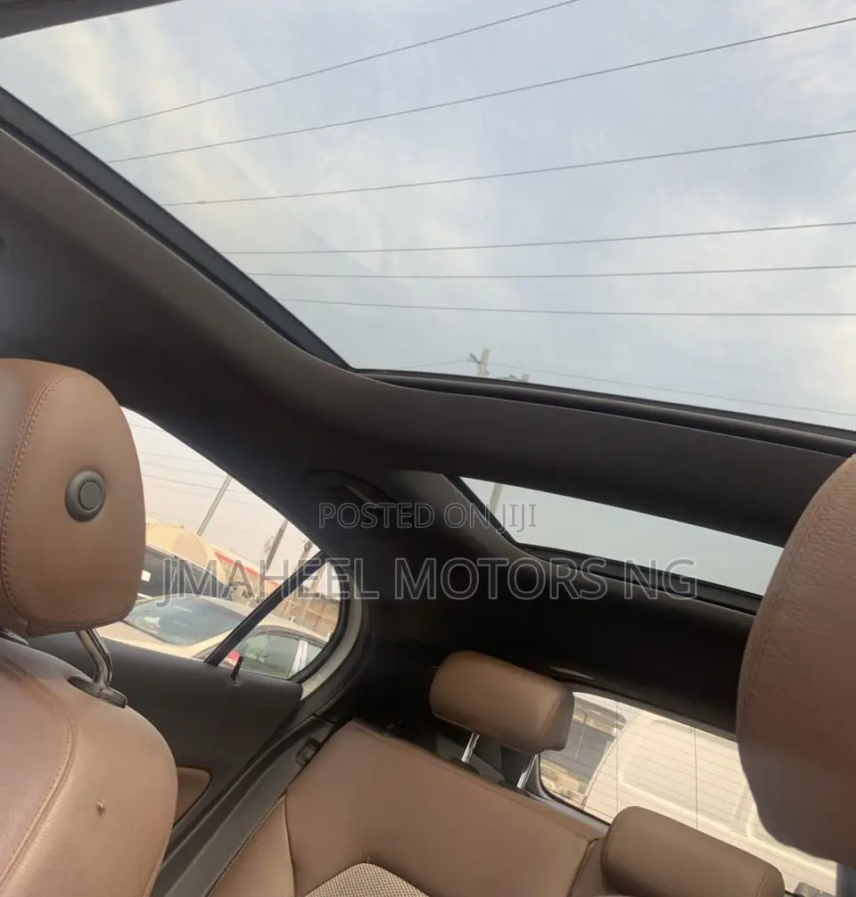 Mercedes-Benz GLA 250 2016 White
