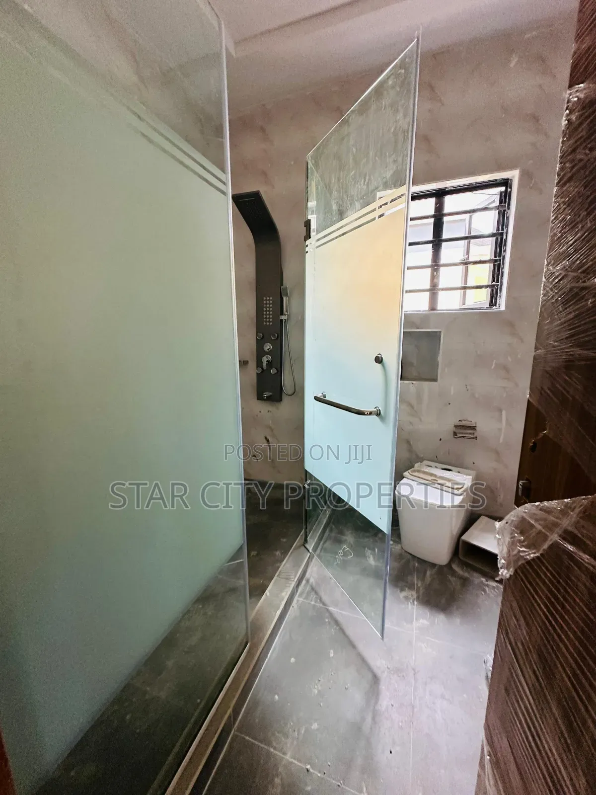 5bdrm Duplex in Ph 2, Omole Phase 2 for rent