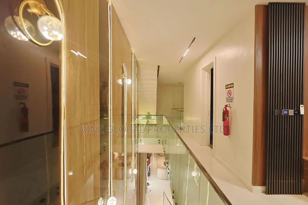 Newly Launched 4/5 Bedroom With Cinema, Snooker, Rooftop, Ps5 and Pool