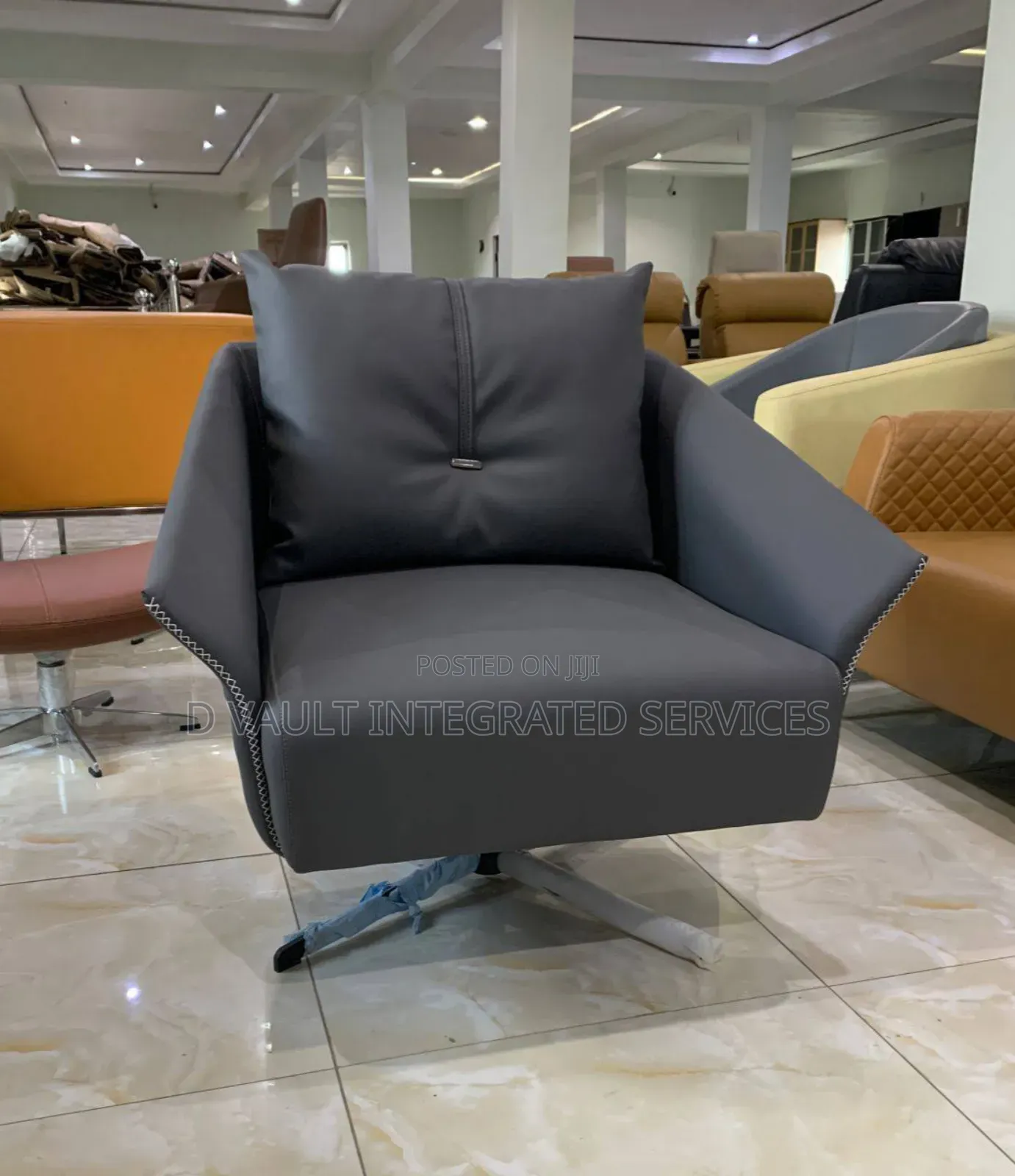 Executive Single Swivel Sofa