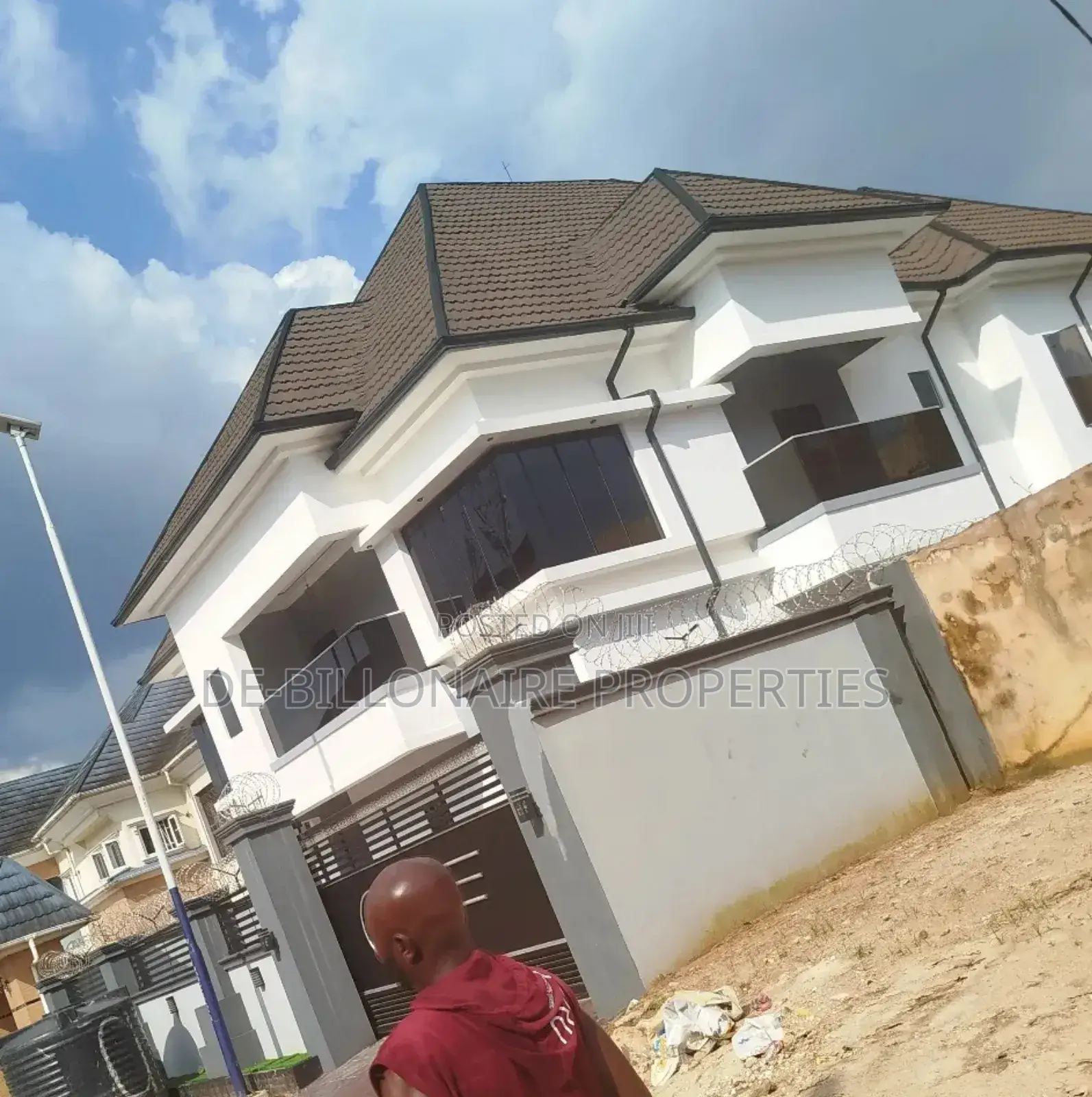 4bdrm Duplex in Owerri for sale