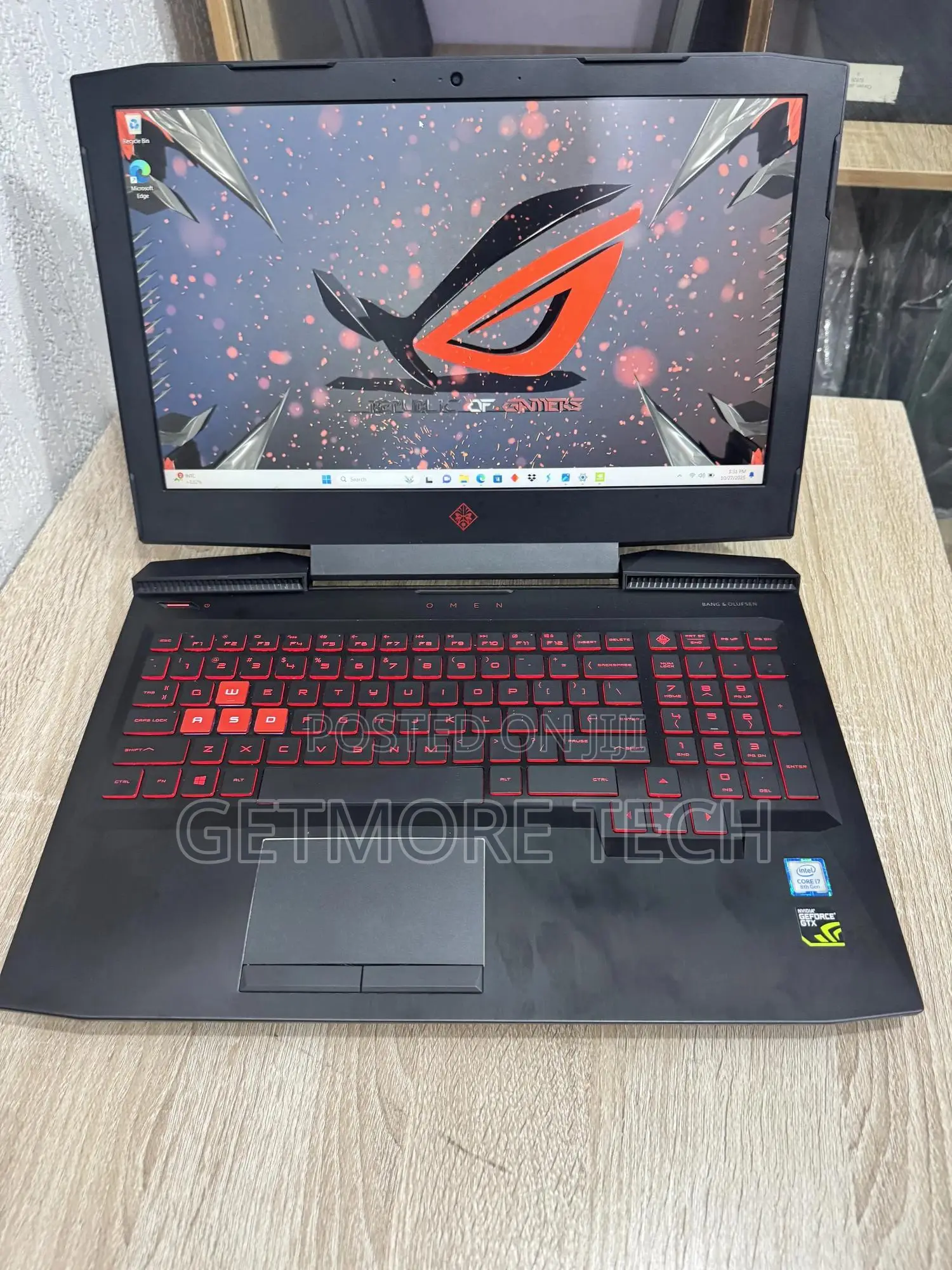 Laptop HP Omen 15-ce0xx 24GB Intel Core i7 HDD+SSD 1T