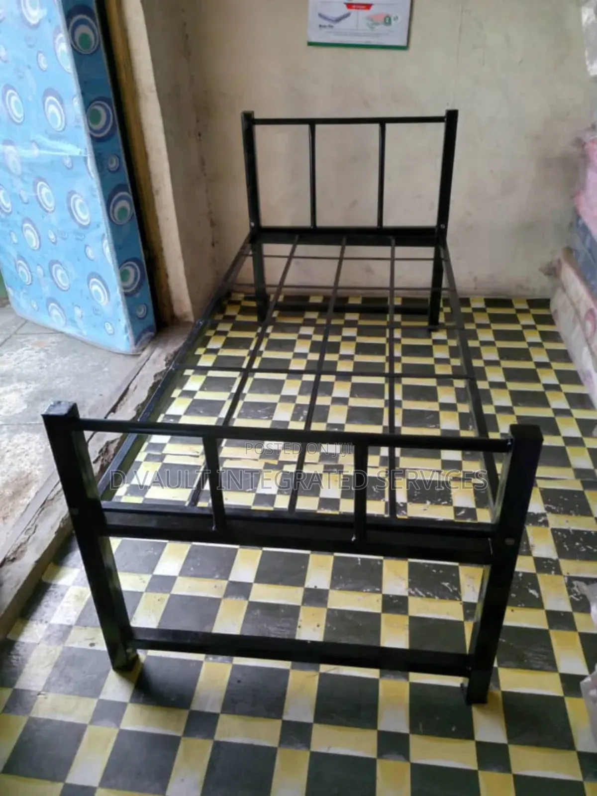 Single Metal Bunk Bed.