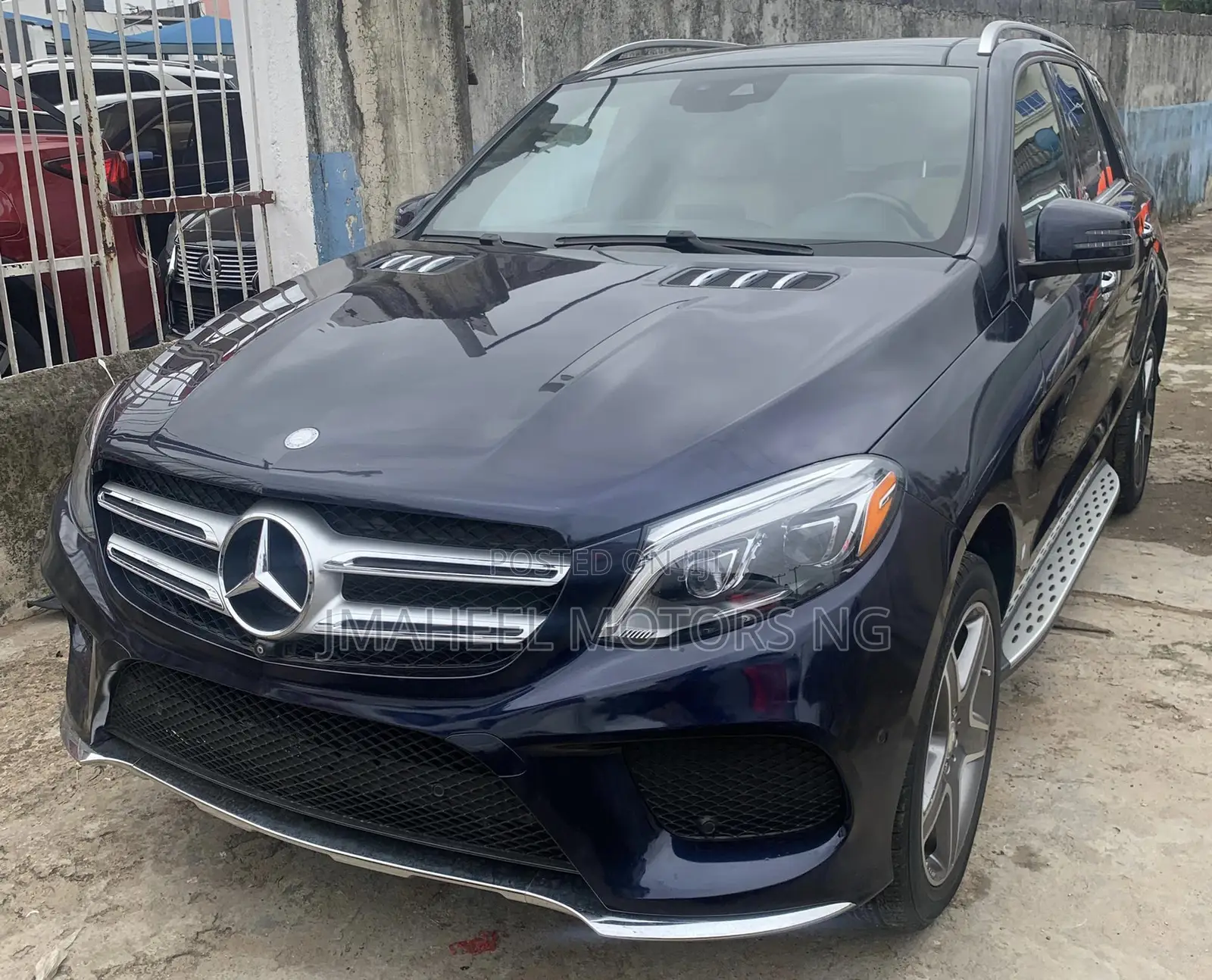 Mercedes-Benz GLE-Class GLE 350d 4MATIC 2017 Blue