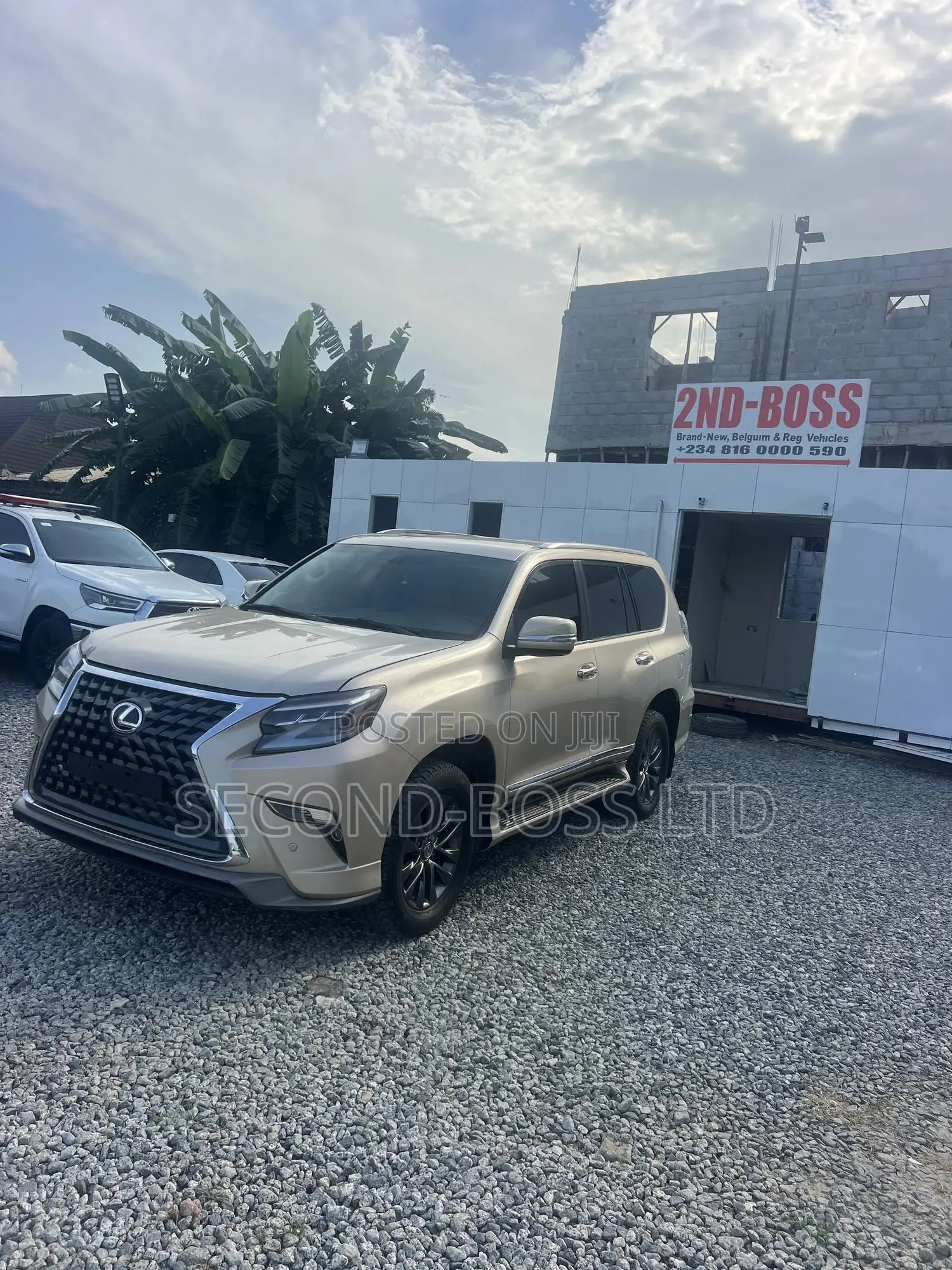 Lexus GX 460 2012 Gold