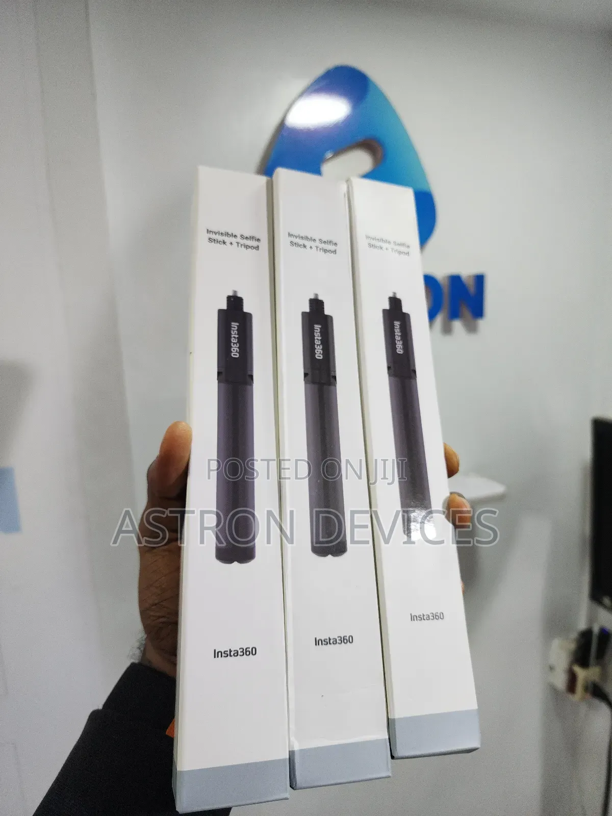 Instax360 Invisible Selfie Stick + Tripod