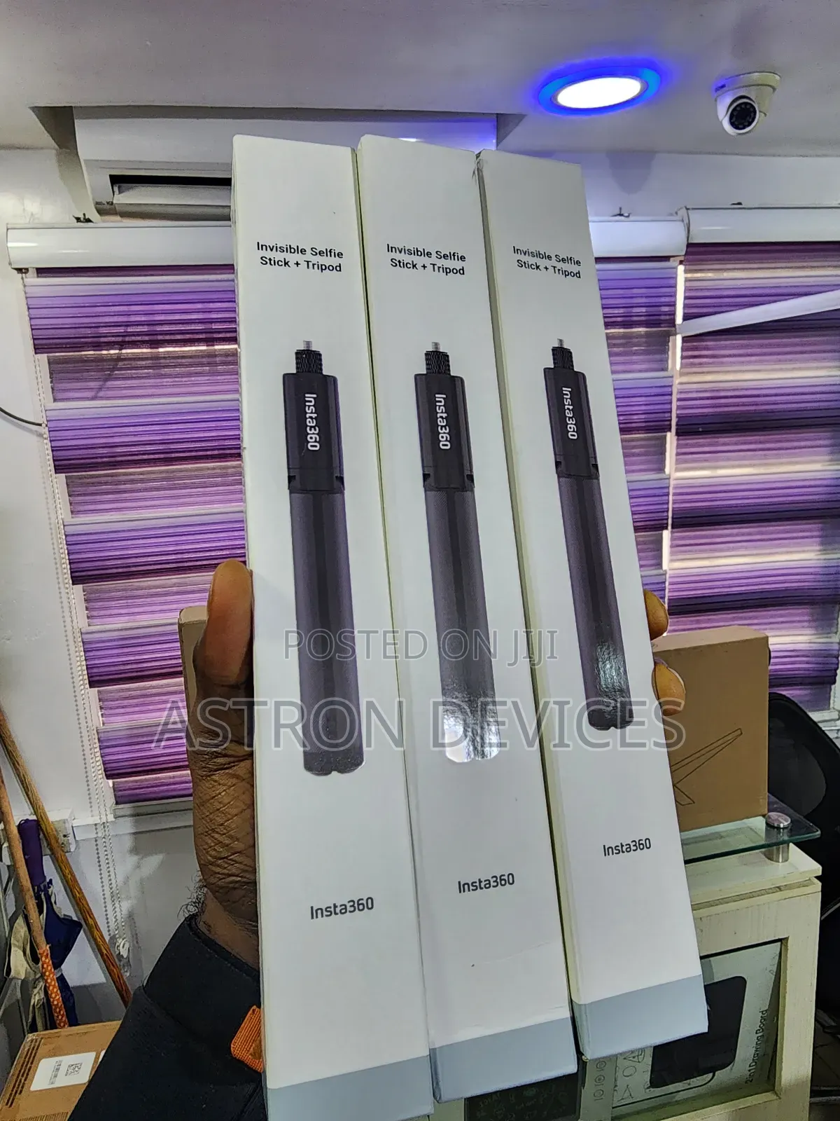Instax360 Invisible Selfie Stick + Tripod