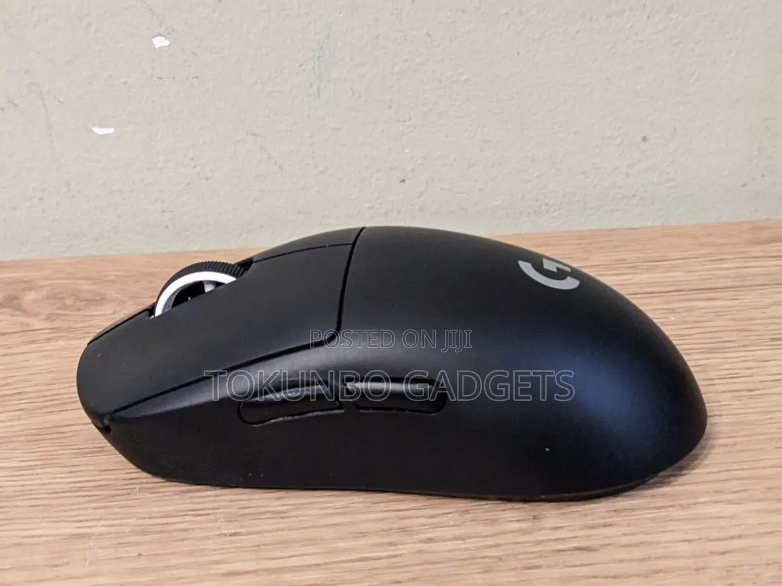 Logitech G Pro X Superlight Wireless Gaming Mouse With the Usb Dongle