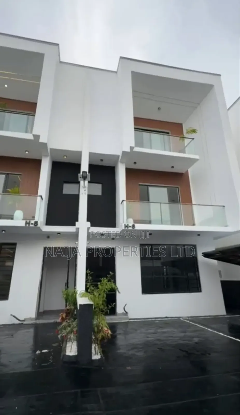 4bdrm Duplex in Orchid, Lekki for sale